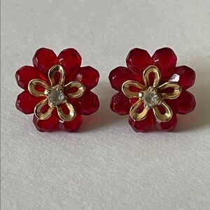 OFFERS WELCOMED Beautiful Vintage Avon interchangeable earrings